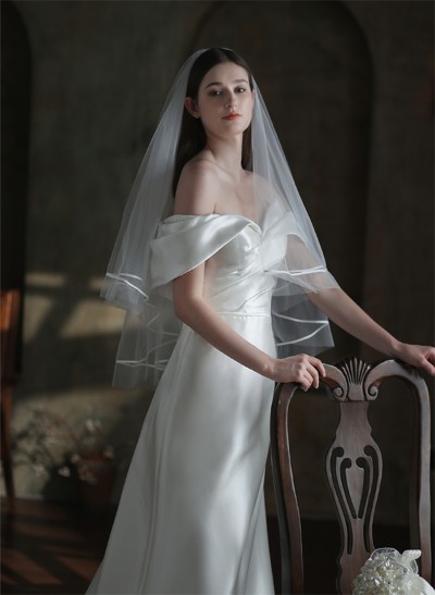 Tulle Satin Edge Two-Tier Fingertip Bridal Veils