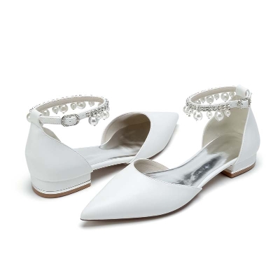 Low Heel Point Toe Wedding Shoes With Imitation Pearl