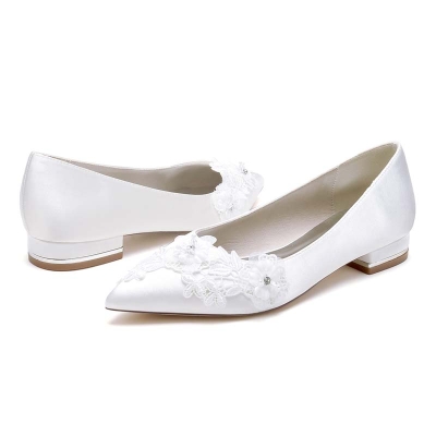 Low Heel Point Toe Silk Like Satin Wedding Shoes